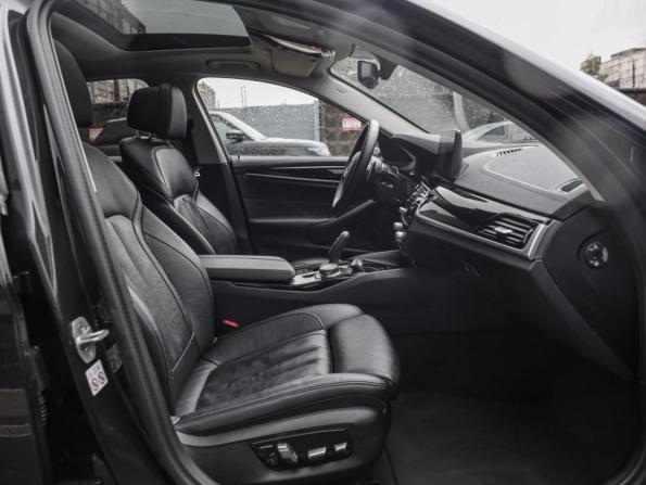 BMW 5 серии VII (G30/G31/G38) Рестайлинг с пробегом 2023 года, цена 5 250 000 рублей, 76577 км, седан, Автокод Объявления