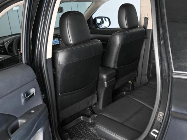 Mitsubishi Outlander III с пробегом 2012 года, цена 1 340 000 рублей, 247400 км, внедорожник, Автокод Объявления
