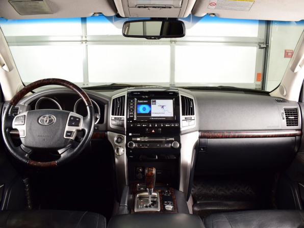 Toyota Land Cruiser 200 Series с пробегом 2012 года, цена 4 685 995 рублей, 209423 км, внедорожник, Автокод Объявления