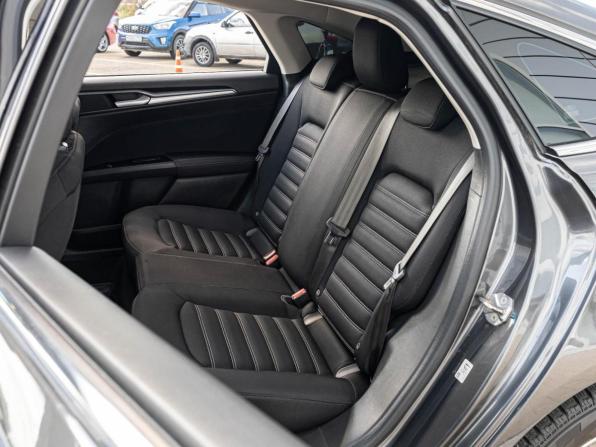 Ford Mondeo V с пробегом 2017 года, цена 1 390 000 рублей, 187925 км, седан, Автокод Объявления