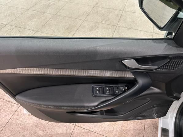 Lada (ВАЗ) Vesta I Рестайлинг (NG) с пробегом 2023 года, цена 1 229 000 рублей, 27168 км, седан, Автокод Объявления