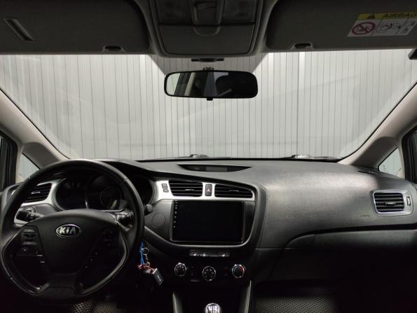 Kia Ceed II с пробегом 2014 года, цена 909 000 рублей, 176420 км, хэтчбек, Автокод Объявления