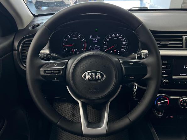 Kia Rio IV с пробегом 2017 года, цена 1 199 000 рублей, 182000 км, седан, Автокод Объявления