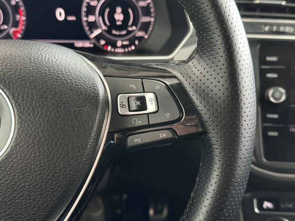 Volkswagen Tiguan II с пробегом 2018 года, цена 2 090 000 рублей, 128060 км, внедорожник, Автокод Объявления
