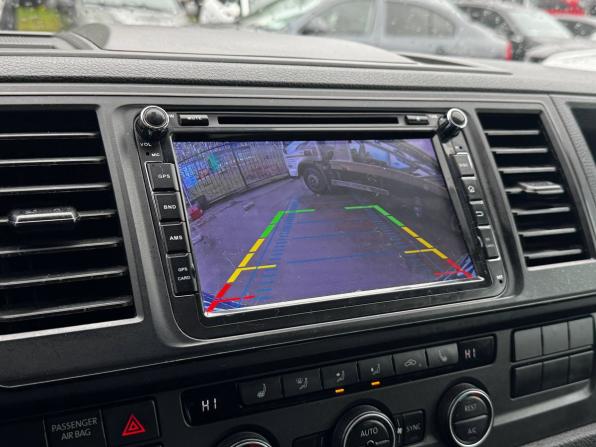 Volkswagen Caravelle T6 с пробегом 2018 года, цена 2 985 000 рублей, 206093 км, минивэн, Автокод Объявления