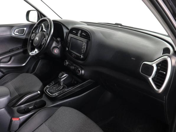 Kia Soul III с пробегом 2019 года, цена 1 800 000 рублей, 77530 км, хэтчбек, Автокод Объявления