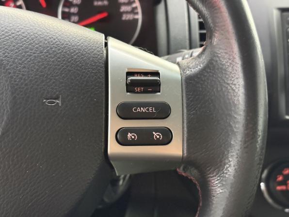 Nissan Note I Рестайлинг с пробегом 2011 года, цена 645 000 рублей, 241844 км, хэтчбек, Автокод Объявления