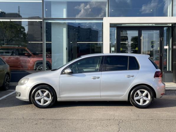 Volkswagen Golf VI с пробегом 2009 года, цена 609 000 рублей, 243136 км, хэтчбек, Автокод Объявления
