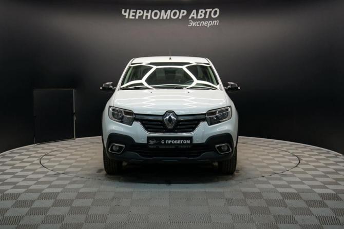 Renault Logan II Рестайлинг с пробегом 2020 года, цена 1 040 000 рублей, 108000 км, седан, Автокод Объявления