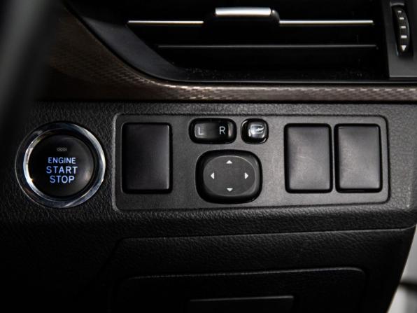 Toyota Avensis III Рестайлинг 2 с пробегом 2016 года, цена 1 479 500 рублей, 189048 км, универсал, Автокод Объявления