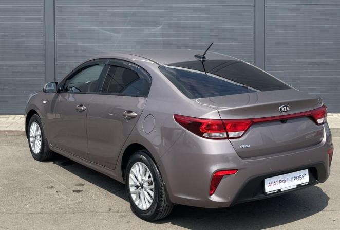 Kia Rio IV с пробегом 2018 года, цена 1 260 000 рублей, 79170 км, седан, Автокод Объявления