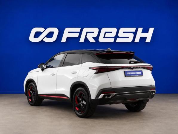 Omoda C5 I с пробегом 2022 года, цена 1 697 200 рублей, 35622 км, внедорожник, Автокод Объявления