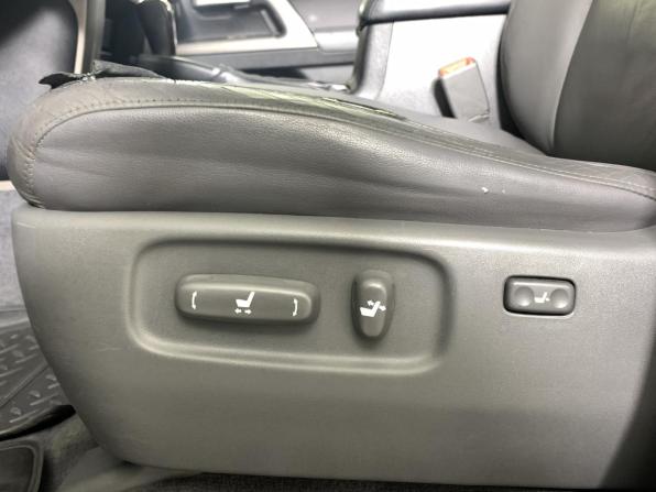 Toyota Land Cruiser 200 Series с пробегом 2008 года, цена 2 380 000 рублей, 355625 км, внедорожник, Автокод Объявления