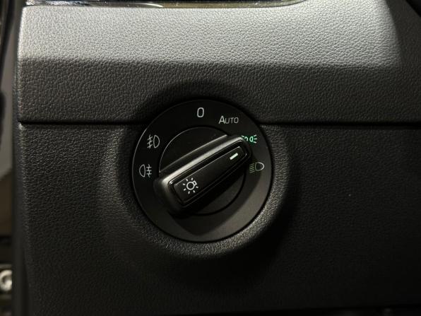 Skoda Octavia III (A7) Рестайлинг с пробегом 2019 года, цена 1 731 000 рублей, 82494 км, лифтбек, Автокод Объявления