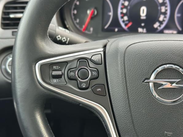 Opel Insignia I Рестайлинг с пробегом 2016 года, цена 1 290 000 рублей, 132000 км, универсал, Автокод Объявления