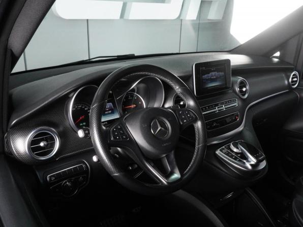 Mercedes-Benz V-Класс III (W447) с пробегом 2018 года, цена 6 959 000 рублей, 140189 км, минивэн, Автокод Объявления