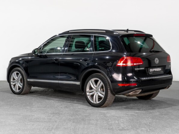 Volkswagen Touareg II с пробегом 2011 года, цена 2 319 000 рублей, 225731 км, внедорожник, Автокод Объявления