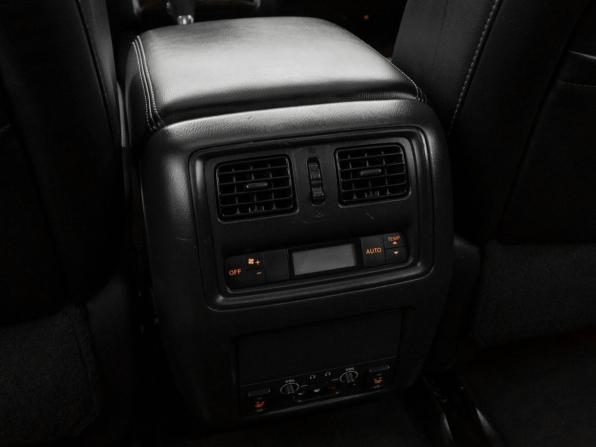 Nissan Pathfinder IV с пробегом 2015 года, цена 1 770 000 рублей, 180748 км, внедорожник, Автокод Объявления
