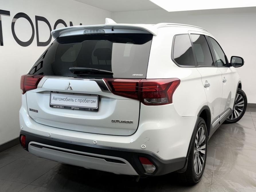 Mitsubishi Outlander III Рестайлинг 3 Москва  - изображение 4