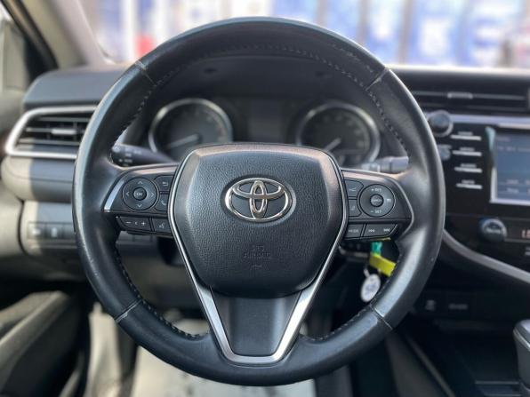 Toyota Camry VIII (XV70) с пробегом 2018 года, цена 2 140 000 рублей, 170000 км, седан, Автокод Объявления