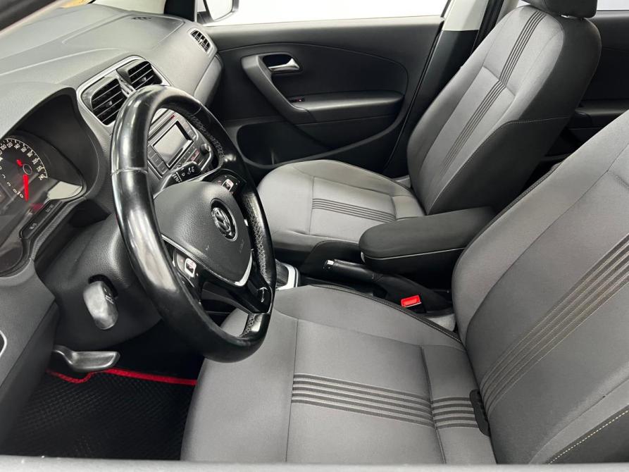 Volkswagen Polo V Рестайлинг Казань  - изображение 12