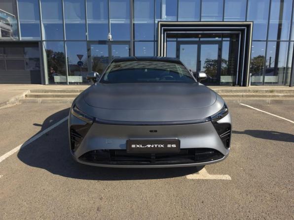 Exeed Exlantix ES с пробегом 2025 года, цена 5 085 000 рублей, 3000 км, седан, Автокод Объявления