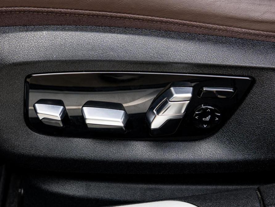 BMW 7 серии VI (G11/G12) Рестайлинг Краснодар  - изображение 27