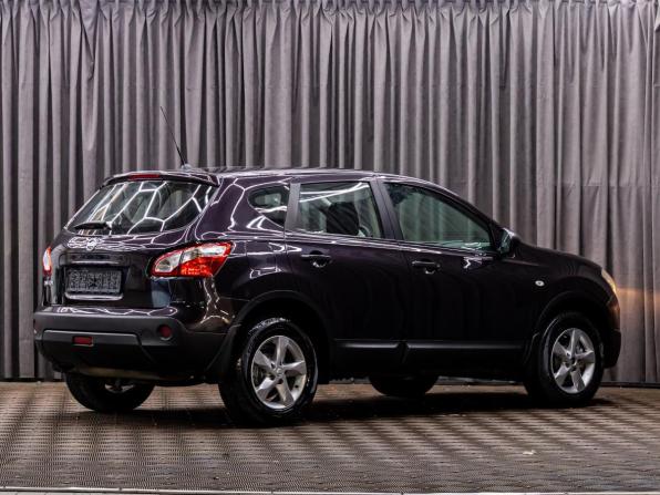 Nissan Qashqai I Рестайлинг с пробегом 2011 года, цена 1 095 000 рублей, 176258 км, внедорожник, Автокод Объявления