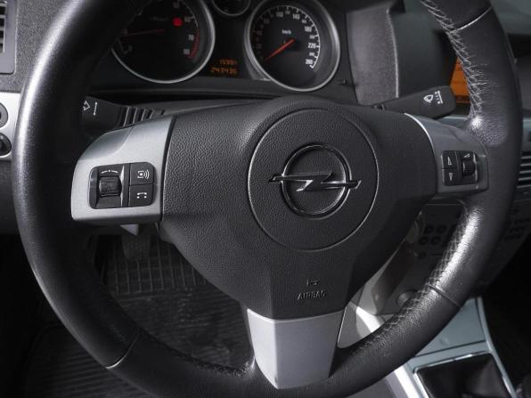 Opel Astra H Рестайлинг с пробегом 2010 года, цена 590 000 рублей, 243436 км, седан, Автокод Объявления