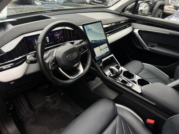 Geely Atlas II с пробегом 2024 года, цена 2 849 000 рублей, 47100 км, внедорожник, Автокод Объявления