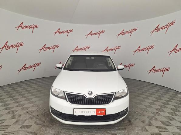 Skoda Rapid I Рестайлинг с пробегом 2017 года, цена 1 085 000 рублей, 122601 км, лифтбек, Автокод Объявления