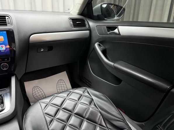 Volkswagen Jetta VI с пробегом 2012 года, цена 1 079 000 рублей, 222775 км, седан, Автокод Объявления