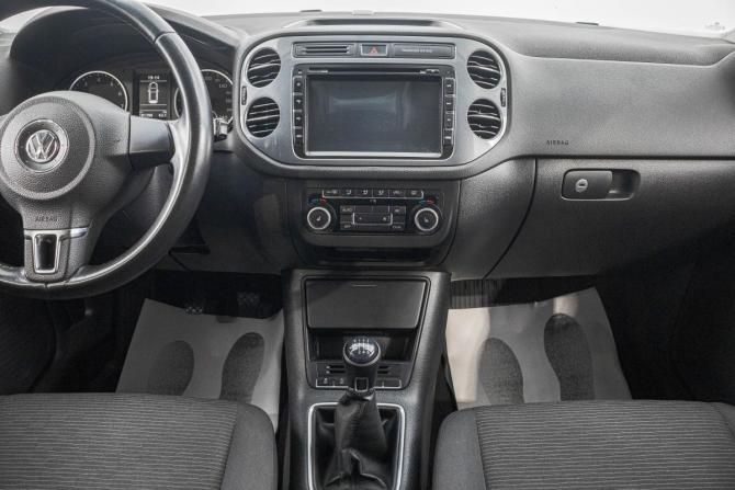 Volkswagen Tiguan I Рестайлинг с пробегом 2011 года, цена 1 249 000 рублей, 181000 км, внедорожник, Автокод Объявления