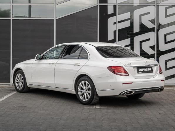 Mercedes-Benz E-Класс V (W213 S213 C238) с пробегом 2016 года, цена 3 660 000 рублей, 64819 км, седан, Автокод Объявления