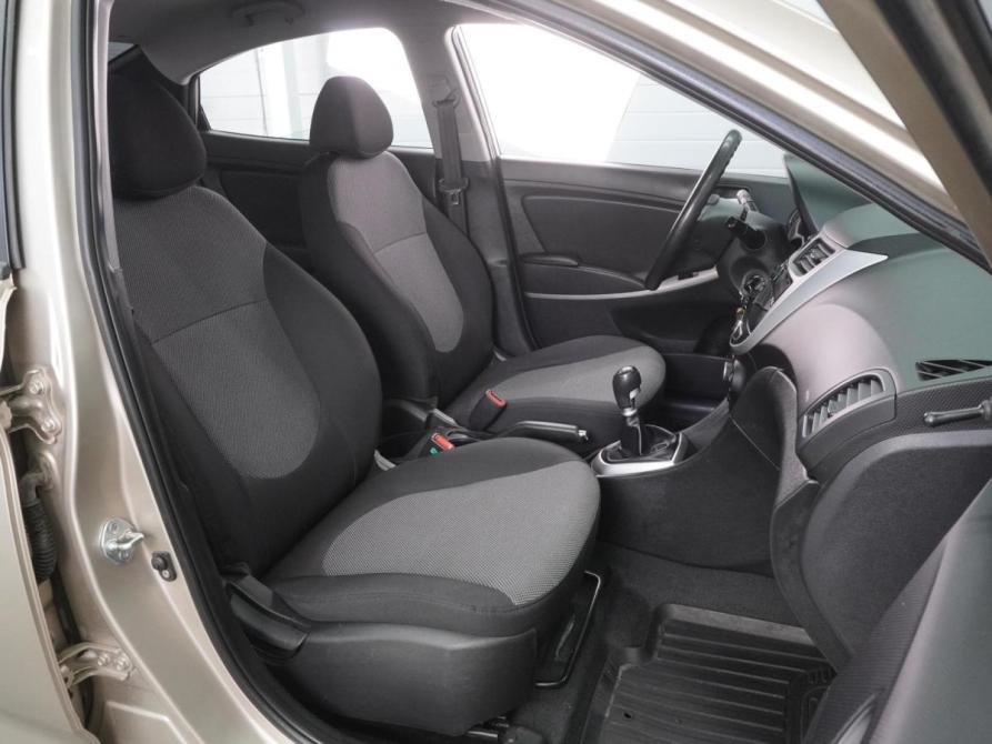 Hyundai Solaris I Воронеж  - изображение 8