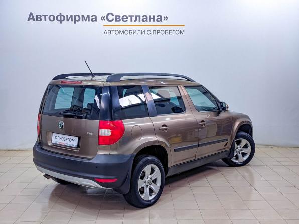 Skoda Yeti I с пробегом 2012 года, цена 799 000 рублей, 135072 км, внедорожник, Автокод Объявления