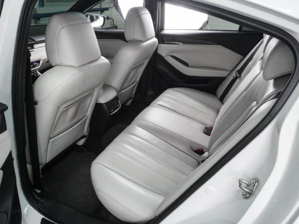 Mazda 6 III (GJ) Рестайлинг 2 с пробегом 2018 года, цена 2 129 000 рублей, 174574 км, седан, Автокод Объявления