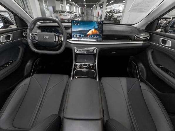 Geely Galaxy Starshine 6 с пробегом 2025 года, цена 2 700 000 рублей, 50 км, седан, Автокод Объявления
