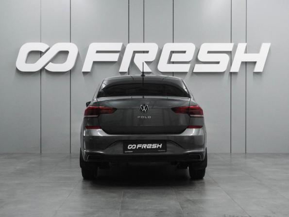 Volkswagen Polo VI с пробегом 2021 года, цена 1 739 000 рублей, 56578 км, лифтбек, Автокод Объявления