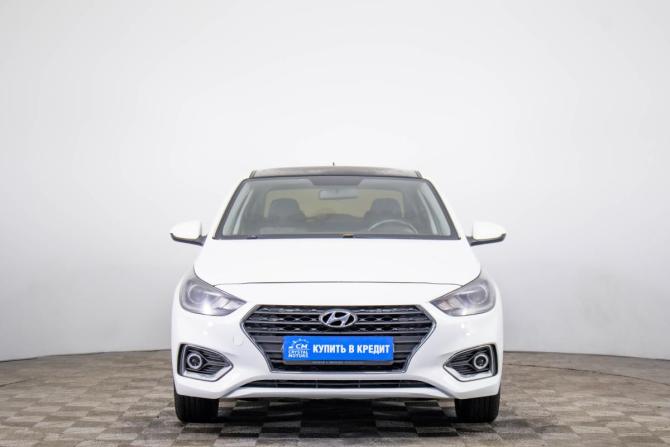 Hyundai Solaris II с пробегом 2017 года, цена 1 099 000 рублей, 208000 км, седан, Автокод Объявления