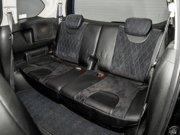 Honda Freed I с пробегом 2010 года, цена 975 000 рублей, 196575 км, компактвэн, Автокод Объявления