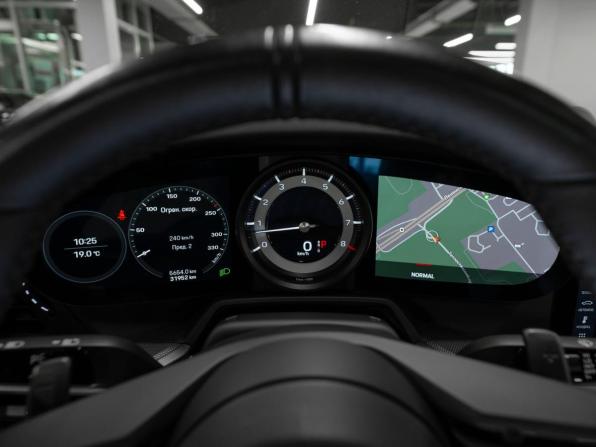 Porsche 911 VIII (992) с пробегом 2020 года, цена 16 900 000 рублей, 31951 км, купе, Автокод Объявления