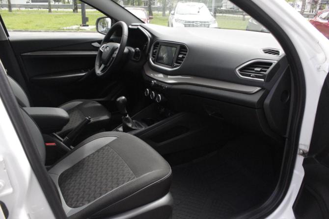 Lada (ВАЗ) Vesta I Рестайлинг (NG) с пробегом 2023 года, цена 1 155 000 рублей, 49232 км, седан, Автокод Объявления