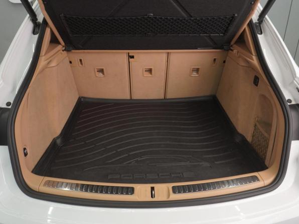 Porsche Macan I с пробегом 2015 года, цена 3 394 000 рублей, 116576 км, внедорожник, Автокод Объявления