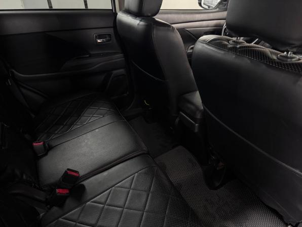 Mitsubishi Outlander III Рестайлинг 2 с пробегом 2017 года, цена 2 343 000 рублей, 142484 км, внедорожник, Автокод Объявления