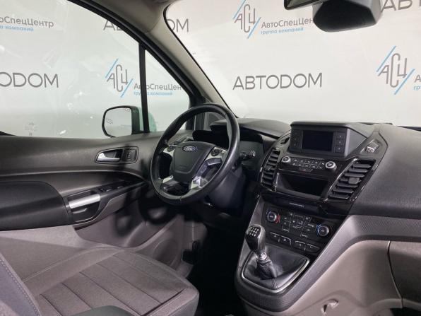 Ford Tourneo Connect II Рестайлинг с пробегом 2018 года, цена 1 549 900 рублей, 169643 км, минивэн, Автокод Объявления