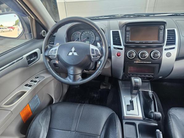 Mitsubishi Pajero Sport II Рестайлинг с пробегом 2014 года, цена 1 823 000 рублей, 220000 км, внедорожник, Автокод Объявления