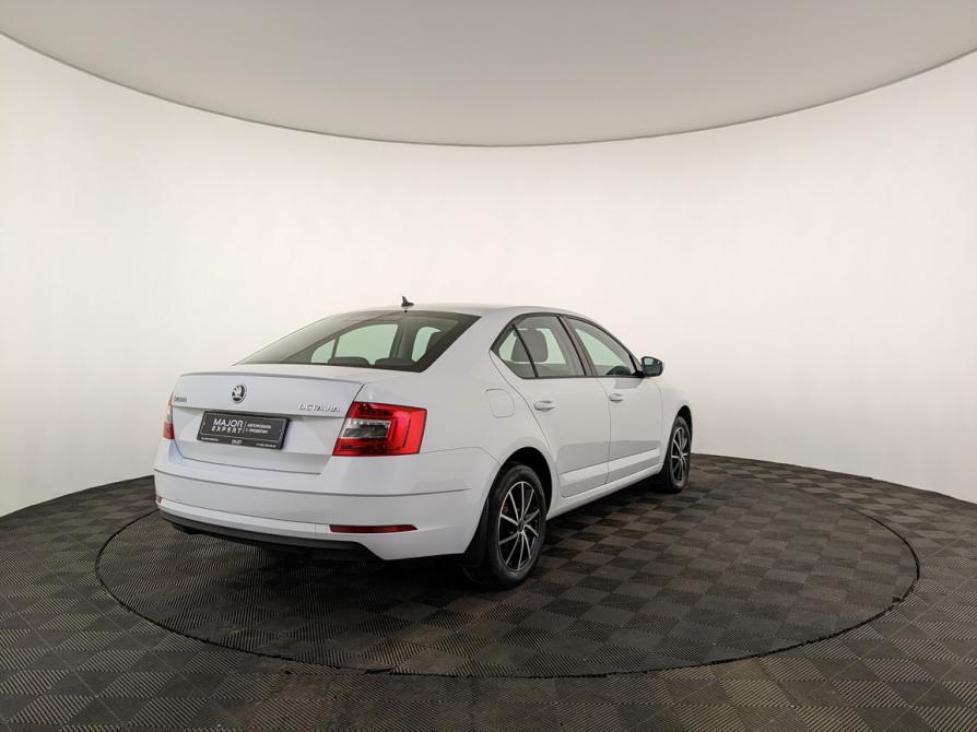 Skoda Octavia III (A7) Рестайлинг Москва  - изображение 5