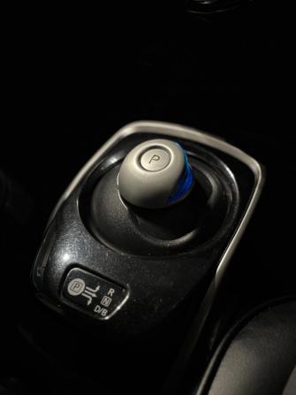 Nissan Note II Рестайлинг с пробегом 2017 года, цена 975 000 рублей, 132583 км, хэтчбек, Автокод Объявления