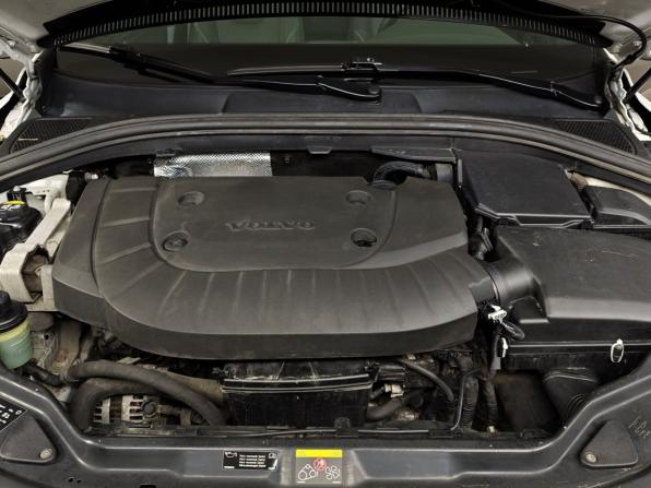 Volvo XC60 I Рестайлинг с пробегом 2017 года, цена 1 861 000 рублей, 255246 км, внедорожник, Автокод Объявления